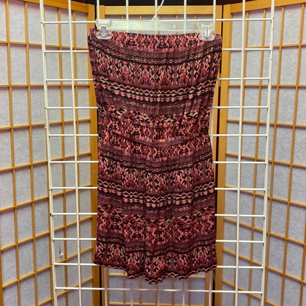 Forever 21 pink and black strapless patterned dress Size S